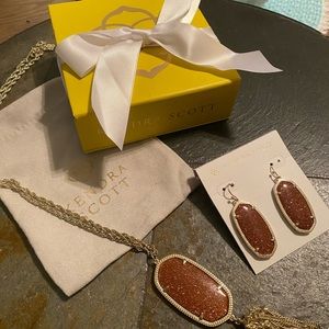 Kendra Scott Rayne necklace and Elle earrings in Burnt Orange